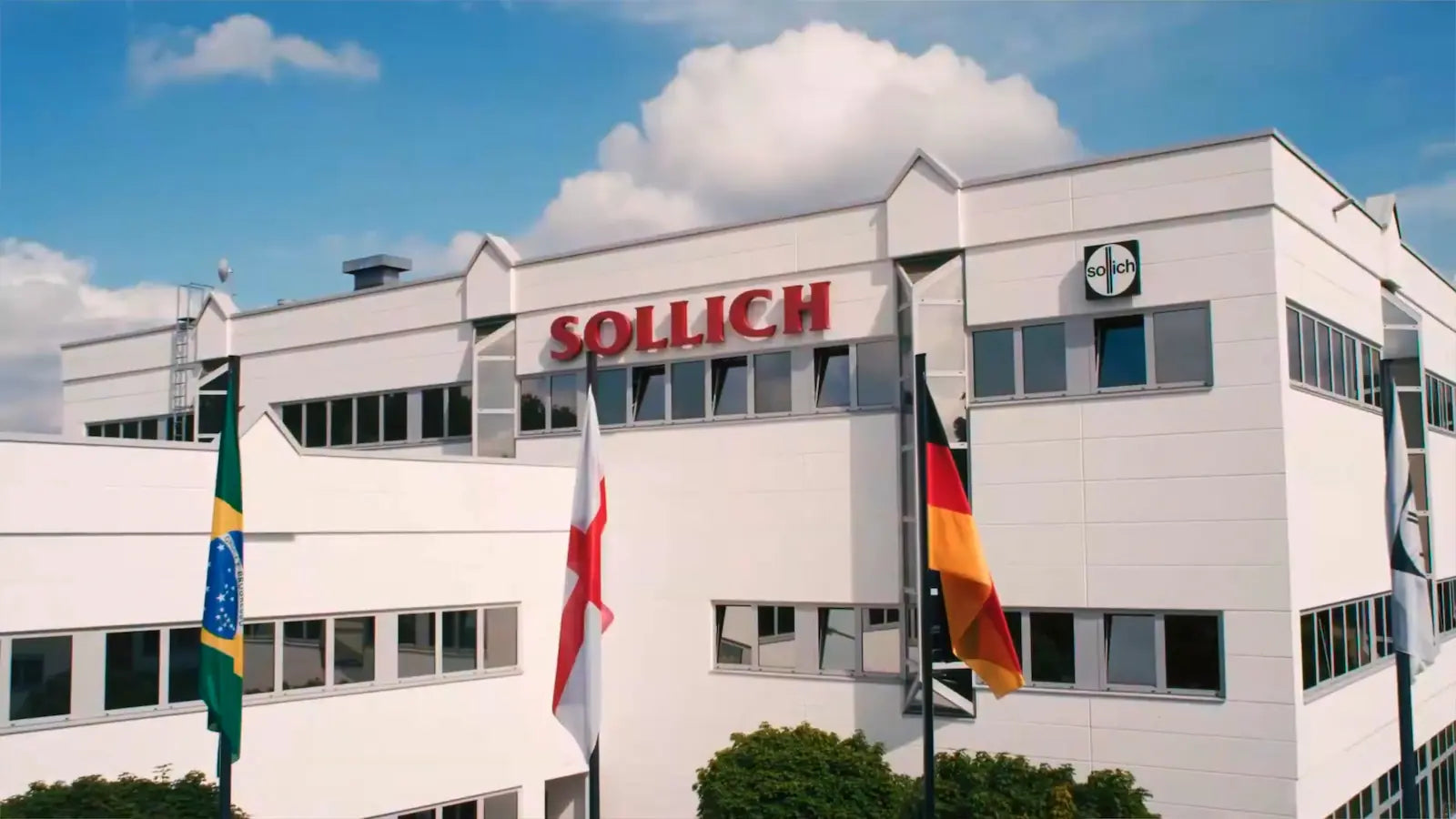 Brandschutz in der Lebensmittelindustrie: Wetrax schützt Lagertürme bei der Sollich KG